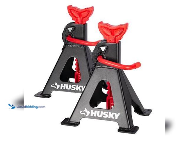 Lot 49-5559505 - Husky 3 Ton Jack Stands. Model # HPL4124N-TD-CM. Used