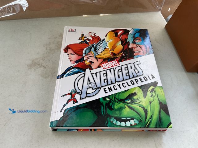 Lot 49-5350459 - Other VERY NICE LARGE MARVEL THE AVENGERS ENCYCLOPEDIA BY DANIEL WALLACE AND MATT FORBECK HARDCOVER