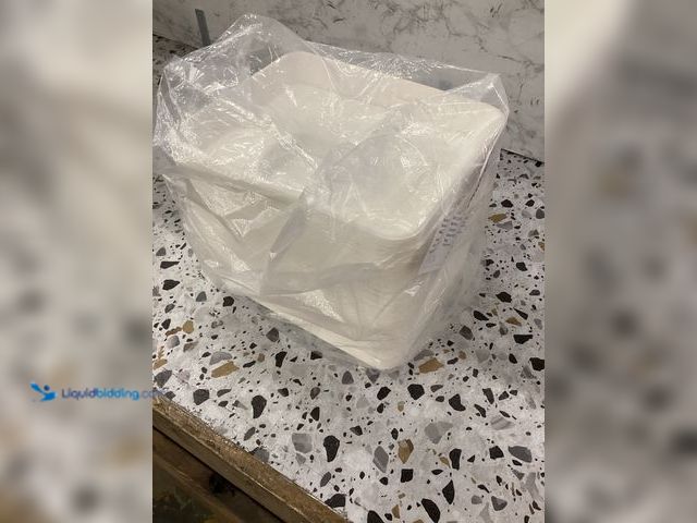 Lot 49-5460579 - Pack of Compostable Food Trays Item is unused.