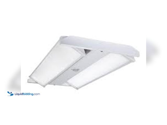 Lot 49-5438165 - Metalux 2 ft. 400-Watt Equivalent LED Highbay with Adjustable Optics, Selectable 18K/21K/24K Lumens ...