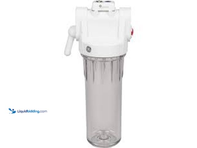 Lot 49-5415596 - GE Whole House Water Filtration System. Model # GXWH40L. Unused.