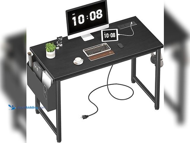 Lot 49-5483992 - Lufeiya 55 inch Black Computer Desk with Power Outlet. Model: b0fg7m7tkc. Unused