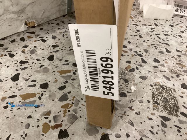 Lot 49-5481969 - Multi Media Desktop Stand PID:9434 Item is used