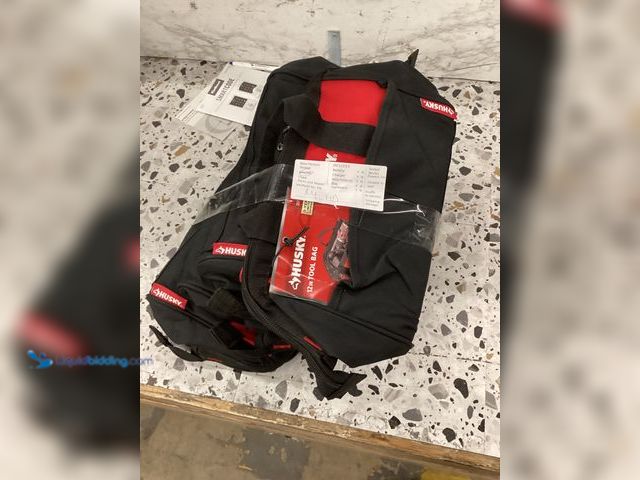Lot 49-5460495 - Husky
12 in 4 Pocket Zippered Tool Bag Internet # 312387481
Model # HD60012-TH
Store SKU # 257759...