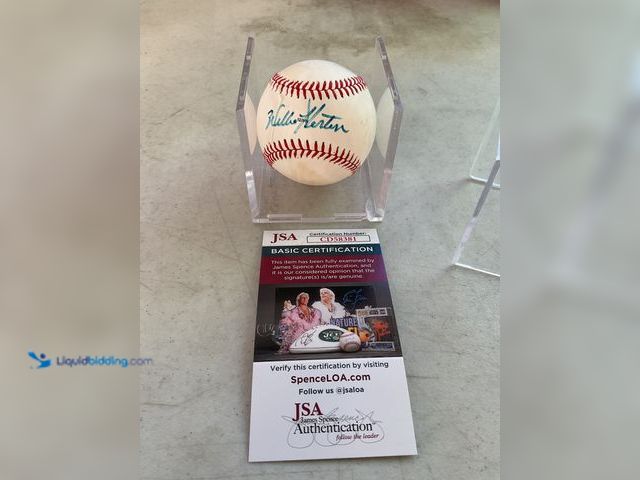 Lot 49-1505598 - COLLECTIBLE BEAUTIFUL DETROIT TIGERS WILLIE “THE WONDER” HORTON AUTOGRAPHED BASEBALL WITH JSA COA #C...