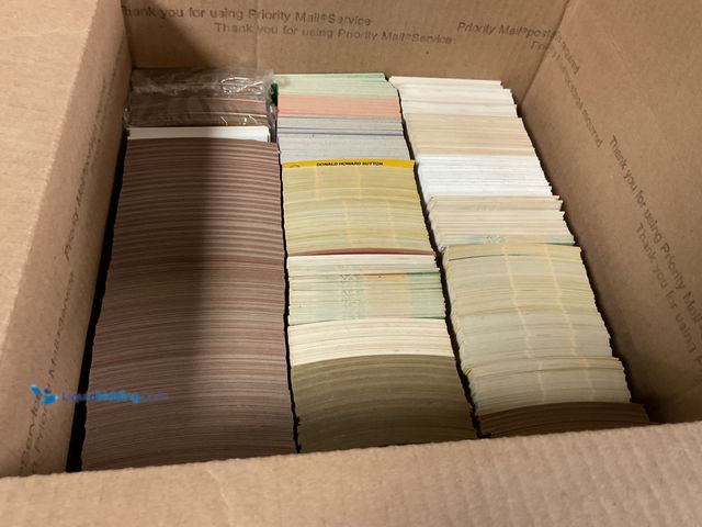 Lot 49-5467333 - Other LARGE BOX FULL OF 2000+ SPORT CARDS FROM VARIOUS YEARS AND TYPES LOADED WITH STARS AND HALL OF...