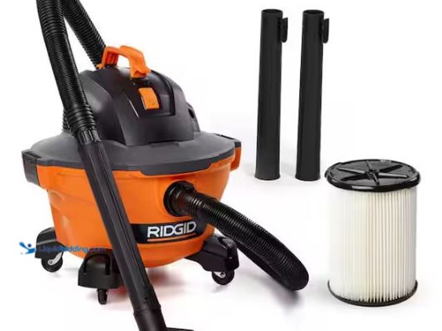 Lot 49-3473124 - RIDGID 6 Gal. 3.5 Peak HP NXT Shop Vacuum Wet Dry Vac with General Debris Filter, Locking Hose and A...