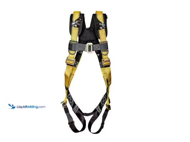 Lot 49-1566905 - Guardian Fall Protection Seraph Universal Harness, Model # 11160, Unused  Ref#SBS0114