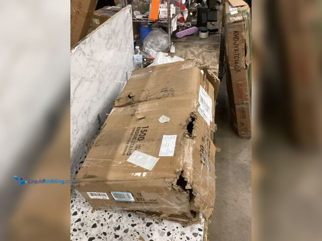 Lot 49-5460331 - 1500 Engine Stand Item is used with scuffs and scratches.