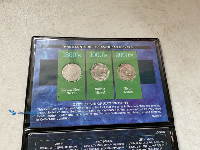Lot 49-5515573 - Other THREE CENTURIES OF AMERICAN NICKELS COLLECTIBLE FLIP BOOK INCLUDING LIBERTY HEAD, BUFFALO AND ...