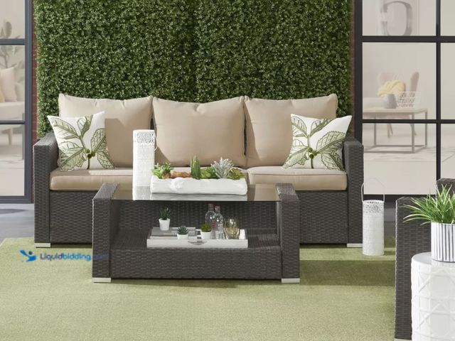 Lot 49-2006739 - Nourison Essentials 4 ft. X 6 ft.  Indoor/outdoor Area Rug - Green NRE01, Model # 82029645, Unused. ...