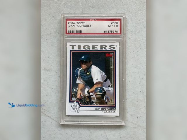 Lot 49-5341525 - WOW GRADED CARD! 2004 TOPPS IVAN RODRIGUEZ #500 PSA GRADED 9 MINT
