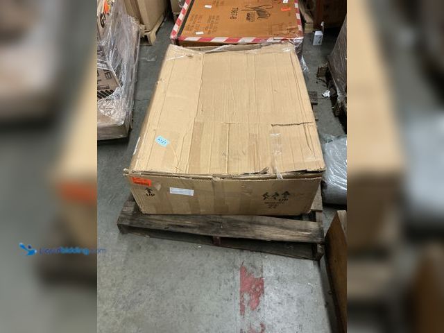 Lot 49-5463488 - SINKOLOGY
Josephine 34 in. 3-Hole Quick-Fit Farmhouse Apron Front Drop-in Double Bowl Crisp White F...