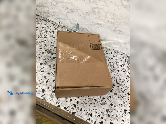 Lot 49-3531496 - Size 10 Men's Country Western Boots Item is unused with scuffs and scratches