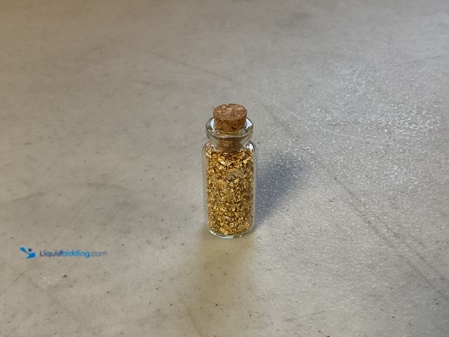 LiquidBidding - Lot 49-1505844 - RARE ONE INCH GLASS VILE OF PURE 24K ...