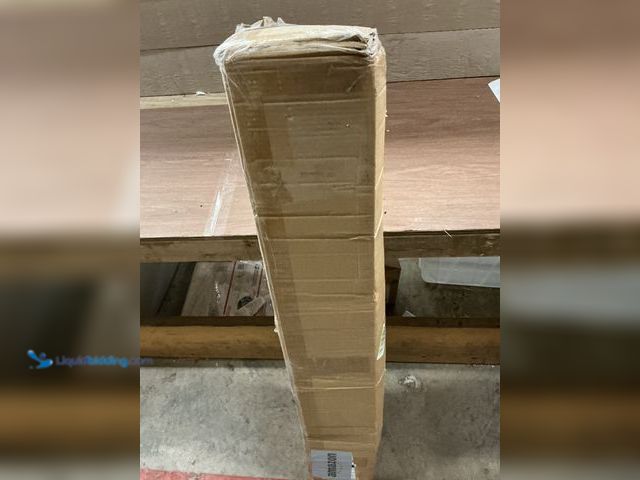 Lot 49-5405774 - 10x20 Portable Backstop Net With Carry Bag and 4 ground nails New  (no factory pic)