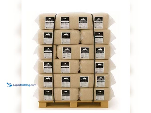 Lot 49-5542402 - Havelock Wool R-22 Unfaced Wool Insulation Batt 15.5 in. x 3.88 ft. (720 sq. ft. ) (24-Bags), Unused