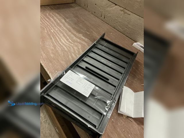 Lot 49-5477788 - AIR Vent 93805 16" x 8" Plastic Found at Vent (3pack) New