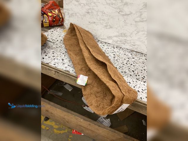 Lot 49-5465043 - Vigoro Molded Coco Liner Item is unused in a PK of 2.