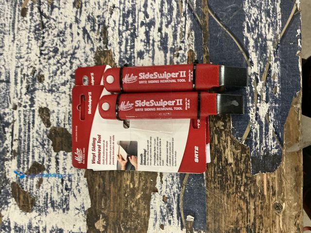 Lot 49-5546819 - MALCO TOOLS SIDESWIPER II SIDING REMOVAL TOOL MODEL: SRT2 NEW