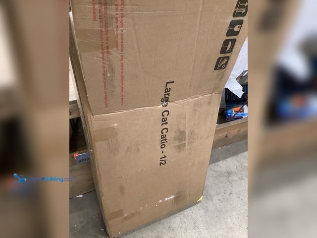 Lot 49-5448293 - Large White Wooden Outdoor Catio. Unused