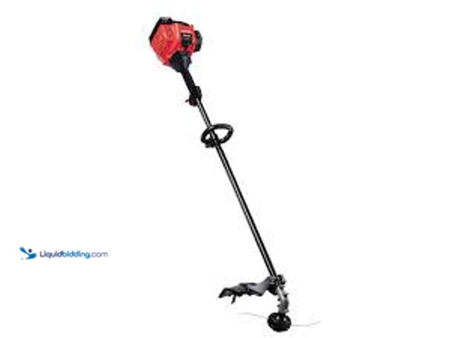 Lot 49-5448403 - Troy-Bilt 16 in. 25cc 2-Cycle Straight Shaft Gas String Trimmer. Model # TB25SB. Used