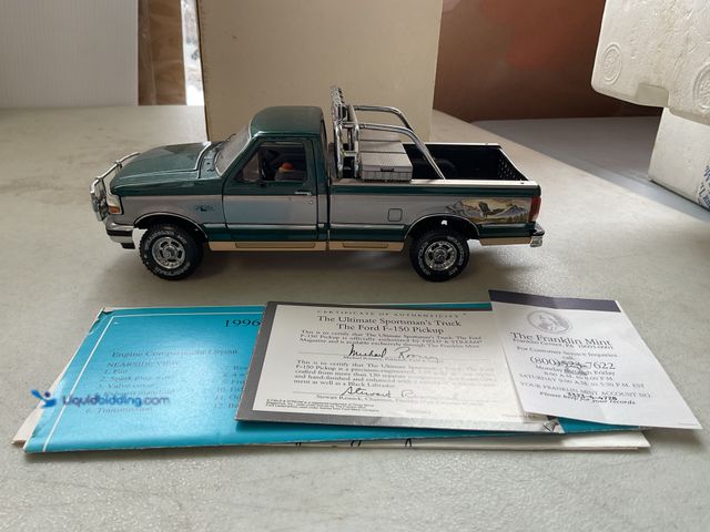 Lot 49-1505041 - COLLECTIBLE HIGH END DETAIL FRANKLIN MINT 1996 FORD F-150 PICKUP TRUCK 1/24 SCALE DIECAST CAR IN ORI...