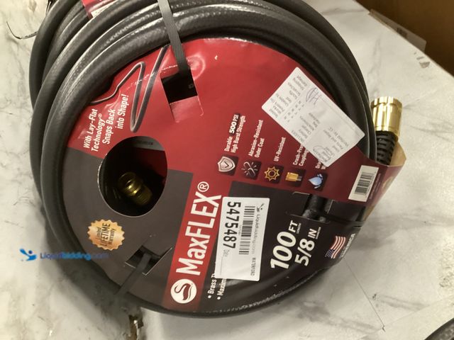 Lot 49-5475487 - Swan Maximum FLEX 5/8 in. x 100 ft. Premium Duty Garden Hose. Model # CELMFT58100G. Unused
