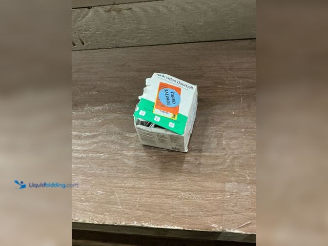 Lot 49-5464004 - Blink
Video Doorbell System - Wireless - Battery Operated Smart Video Doorbell Camera and Included ...