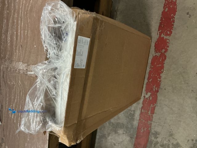 Lot 49-5463329 - Large Memory Foam Pillow. Item is Unused