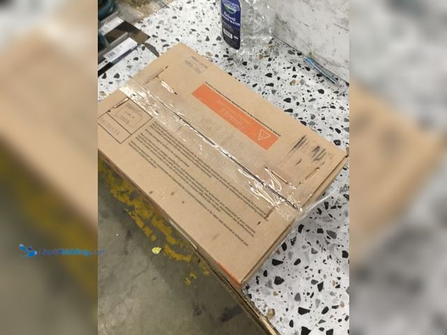 Lot 49-5478331 - Koni Brick 60 Flat Pieces 10.76 sq ft Brick Item is Factory Sealed