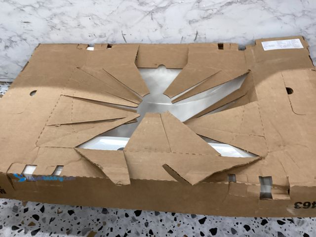 Lot 49-5414438 - 30" Vanity Sink Replacement top, White, Unused chips n side by drain on the bottom. No factory pictu...