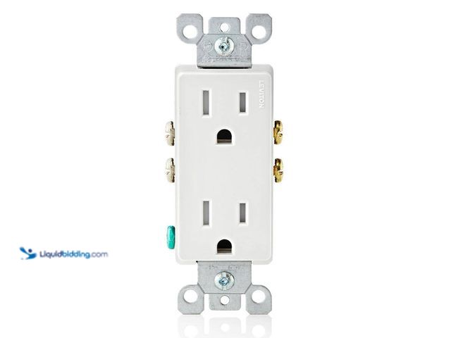 Lot 49-5435917 - Leviton
Decora 15 Amp 125 V Tamper Resistant Duplex Outlet/Receptacle, White (10-Pack) T5325-WMP (2...