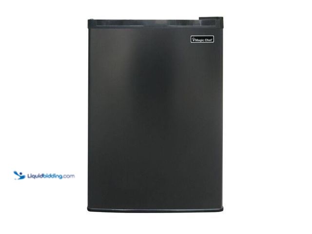 Lot 49-3528010 - Magic Chef
2.6 cu. ft. Mini Fridge in Black, ENERGY STAR. SKU # 1000045595 Item is new.