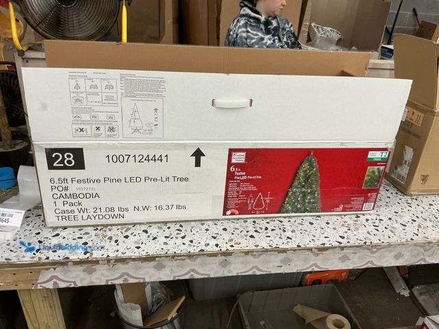 Lot 49-5453645 - PARTS AND REPAIR. Home Accents Holiday 6.5 ft. Festive Pine LED Pre-Lit Artificial Christmas Tree T9...