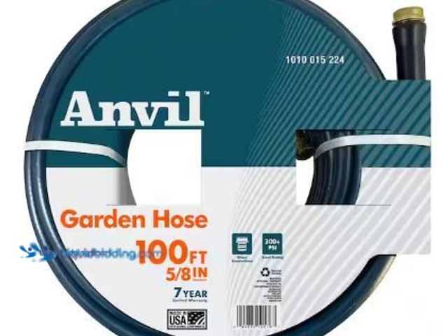 Lot 49-1514465 - Anvil 5/8 in. Dia x 100 ft. Standard Duty Green Garden Hose, Model # FHR58100A, new Ref#HDSr-0717