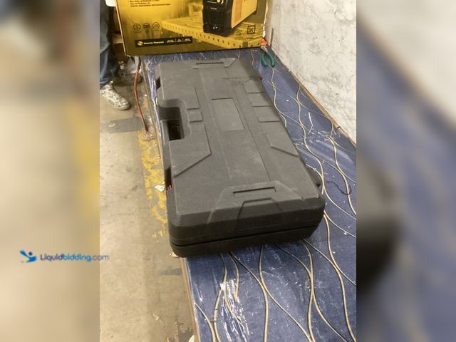 Lot 49-3539693 - Klutch Portable 2in Pipe Threader Item is used with attachments, powers on, dirty