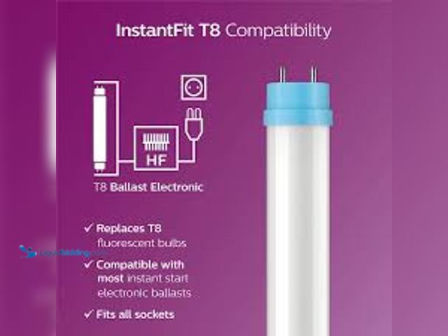 Lot 49-5475584 - QTY 5 - Philips 32-Watt Equivalent 48 in. Linear T8 Type A Instant Fit Daylight Deluxe LED Tube Ligh...