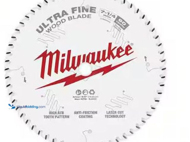 Lot 49-5490238 - Milwaukee
7-1/4 in. x 60-Tooth Carbide Ultra Fine Finish Circular Saw Blade Internet # 304864512
M...