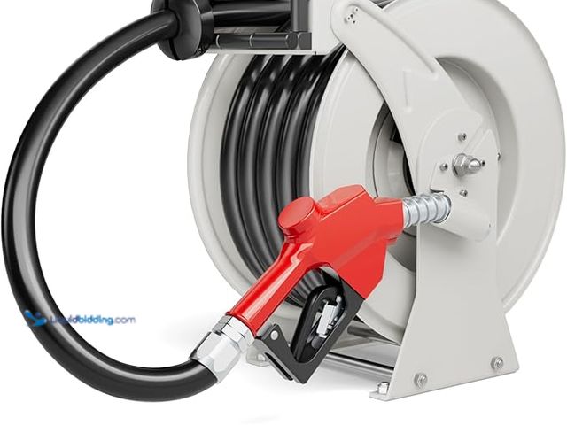 Lot 49-3480454 - Fuel Hose Reel 1" x 33', 300 PSI Heavy-duty Steel Construction with Refueling Nozzle, Diesel Fuel Re...