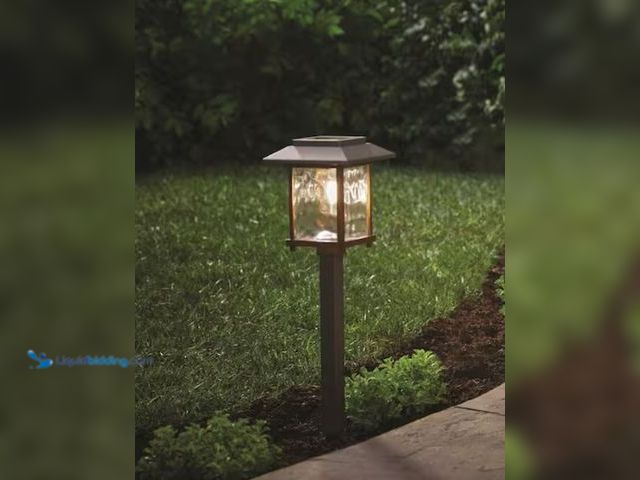 Lot 49-1623561 - Lot of (10) Hampton Bay Parkwood 14 Lumen Bronze 2-Tone Finish LED Weather Resistant Outdoor Solar P...