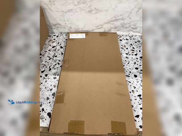 Lot 49-5406140 - 8"x1 Glass Sheets, 4 Pieces in each, New, No Factory picture.