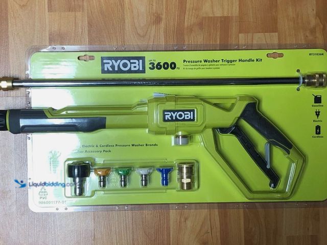 Lot 49-5551392 - Ryobi RY31036K Pressure Washer sprayer,Unused with attachments, missing some nozzles