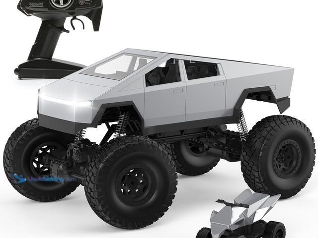 Lot 49-3514551 - 1:8 RC Car, Large Cyber Monster Truck Model 4WD with 2 Batteries and Dual Motors, LED Headlight,Off-...