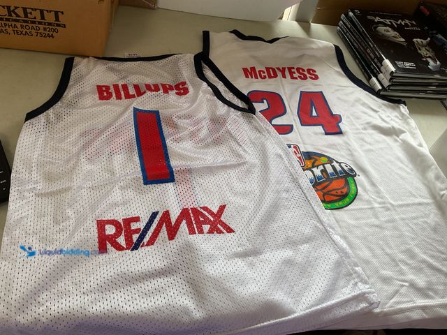 Lot 49-5350418 - Other LOT OF 2 PROMO DETROIT PISTONS JERSEYS FAN GIVEAWAY NIGHT INCLUDING BILLUPS AND MCDYESS