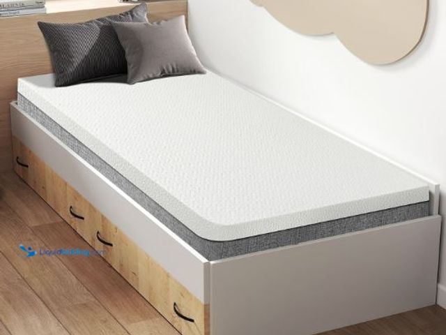 Lot 49-5436410 - Czpalo 4 Inch Gel Memory Foam Mattress Topper Twin XL, Cooling Mattress Topper with Removable & Wash...