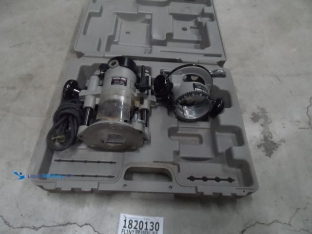 Lot 49-1820130 - 1 Porter Cable 6931 Electric Powered Router Porter Cable Router Used In Good Condition, Tested And W...