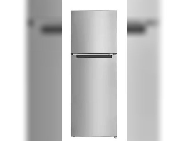 Lot 49-1517059 - Vissani
10.1 cu. ft. Top Freezer Refrigerator in Stainless Steel, Model # MDTF10SS, Unused (Tested ...