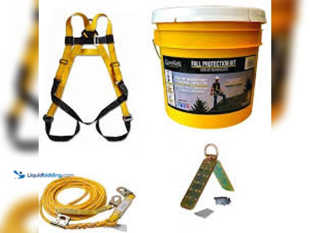 Lot 49-5475963 - Guardian Fall Protection Rooftop Safe-Tie Bucket Kit. Model # 00815-QC. Unused
