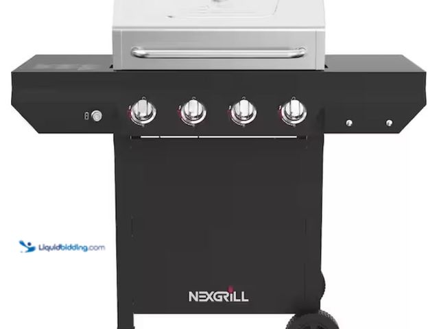Lot 49-2005544 - Nexgrill 4-Burner Propane Gas Grill in Black with Stainless Steel Main Lid, Model # 720-0925PG, Unus...